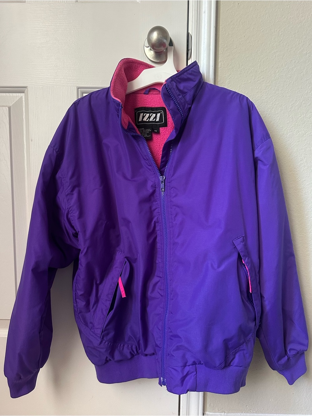 Vintage Izzi purple thick windbreaker jacket with pink lining
